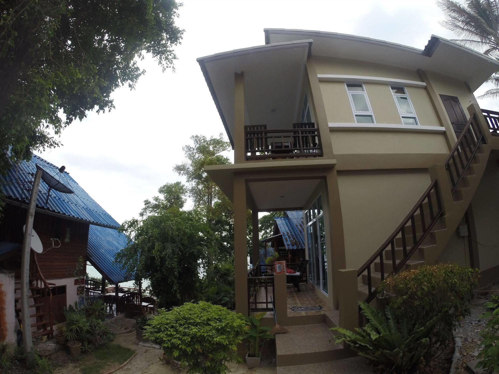 Moon Beach Resort Ko Pha Ngan Bagian luar foto